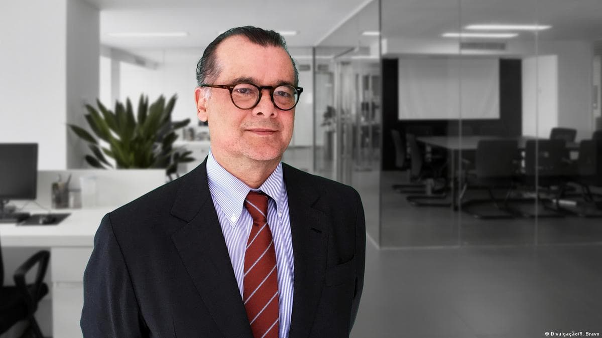 Gustavo Franco palestrando